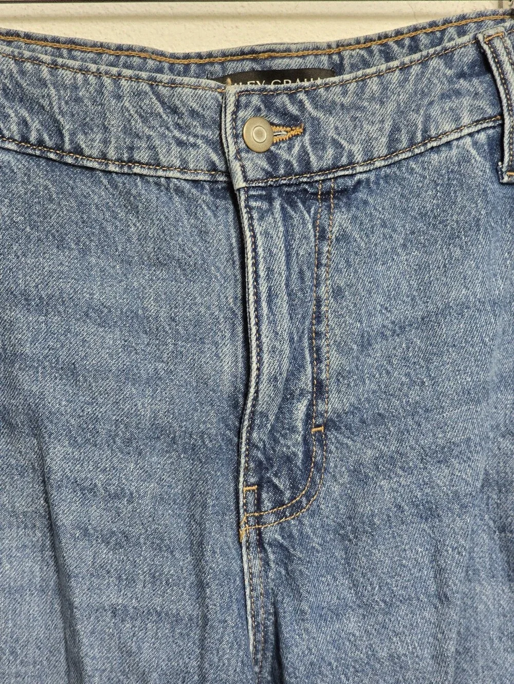 Ashley Graham Jorts Denim Bermuda Shorts Raw Hem Medium Wash Plus 14W